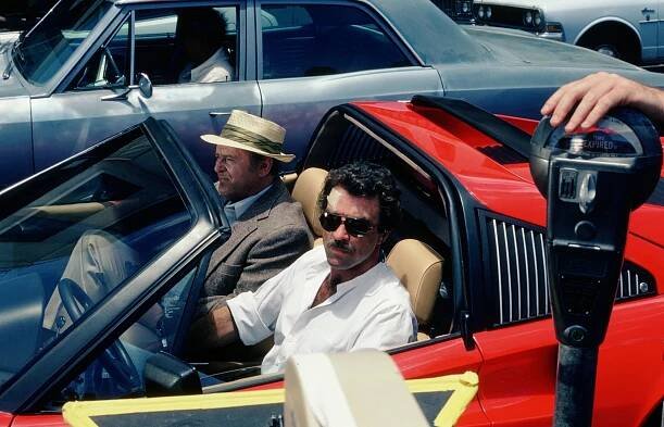 Magnum - Série 4 - Luther Gillis - Případ 521 - Z filmu - Eugene Roche, Tom Selleck