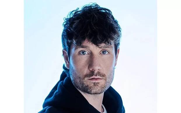 How Bastille's Dan Smith spends ANYDAY