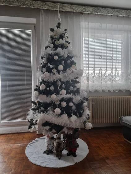 Umělý vánoční stromeček Borovice Tokyo 2D 120 cm - zanapo.cz