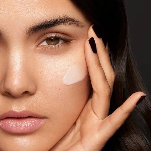 Rodial Dragon's Blood Sculpting Gel remodelační pleťový gel