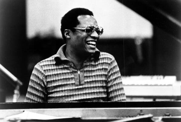 Ramsey Lewis, Jazz Pianist Who Became a Pop Star, Dies at 87