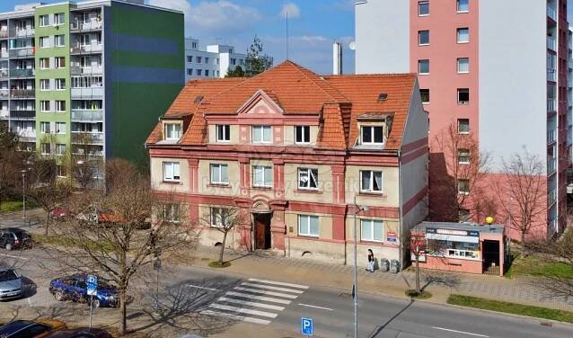 Prodej obchod a služby, 487 m2, Čelákovice, ul. Stankovského | Reality.iDNES.cz 