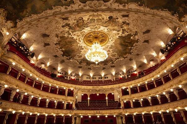 Sezona Opery Národního divadla a Státní opery vyvrcholí festivalem Opera Nova