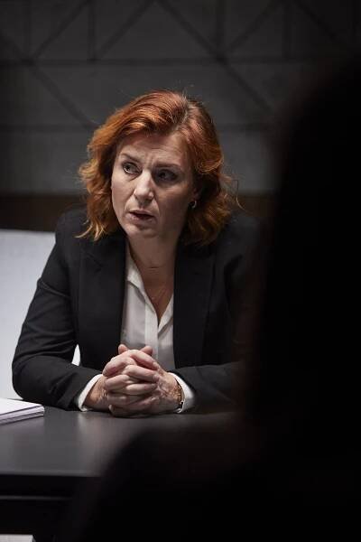 Šéfka - Zapletení - Z filmu - Lenka Krobotová