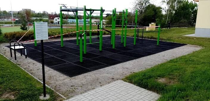 Barevné kombinace workoutového hřiště: Týn nad Vltavou