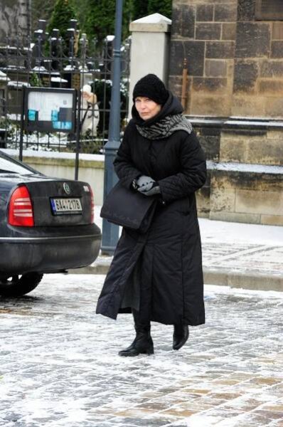 Pohřeb Mileny Dvorské (†71): Manžel se zhroutil