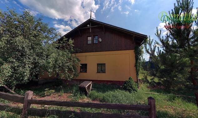 Prodej hájenky, rodinného domu, pozemek 8304 m2, Dolní Lánov | Reality.iDNES.cz 