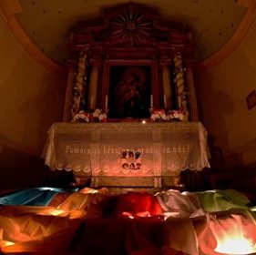 Misijní most modlitby s nočním putováním k Horákově kapli v Dolní Dobrouči | Missio - Papežská misijní díla
