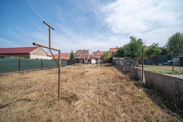 Prodej rodinného domu 196m² v obci Lužice v okrese Hodonín - 12