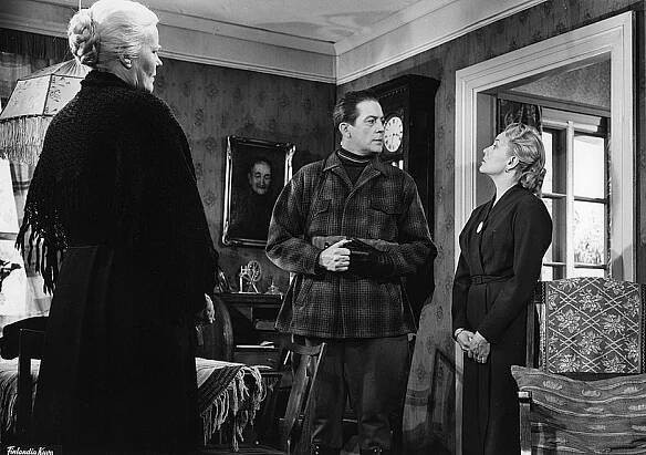 Emma Väänänen, Erkki Viljos, Hilkka Helinä - Niskavuoren naiset - Z filmu
