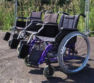Repasované invalidní vozíky