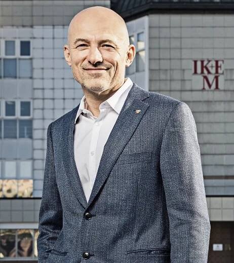 IKEM posouvá českou medicínu. Zvládáme deset transplantací týdně, říká ředitel Stiborek
