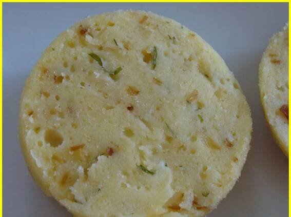 Recept: Hrnkové knedlíky se zakysanou smetanou | Tradičnírecepty.cz