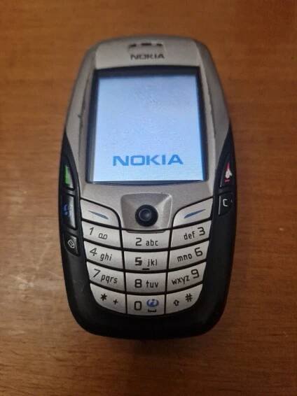 CELLULARE NOKIA 6600 FUNZIONANTE CON CARICABATTERIA