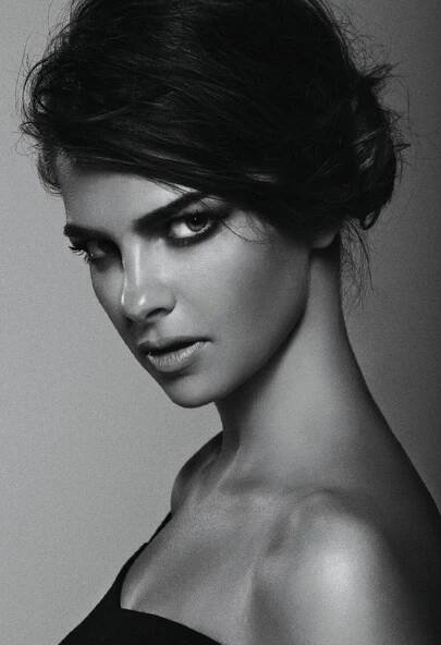 Pelin Karahan fotka