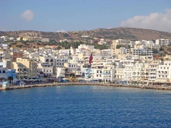 Karpathos, Greece, Pondělí 2 července 2019 Prozkoumávání úžasných řeckých ostrovů letní dovolená výlet pozadí tapety jemné tisky produkt — Stock obrázek