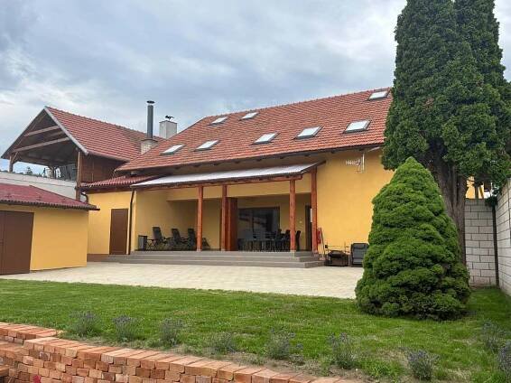 Klid, soukromí a stylové zázemí v srdci jižní Moravy | ubytování Lednice | ePoptávka.cz