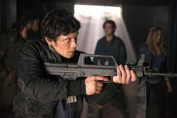 Prvých 100 - Long Into an Abyss - Z filmu - Bob Morley