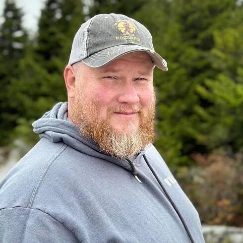 Old Man of the Mountain: The West Virginia Bigfoot – 35th Star Publishing