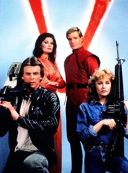 Clockwise from top left: Jane Badler (Diana), Frank Asmore (Martin), Faye Grant (Julie Parrish), Marc Singer (Mike Donovan)