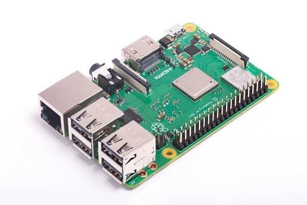 Raspberry Pi 3 Model B+ 64-bit 1GB RAM - RPishop.cz