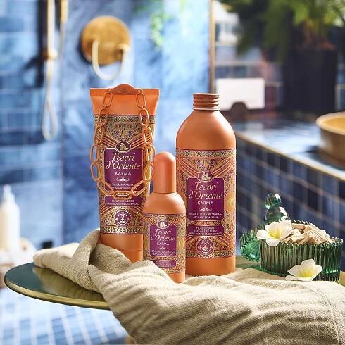 Tesori d'Oriente: Byzantium, White Musk, Fiore del Dragone a Karma ~ Recenze parfému 