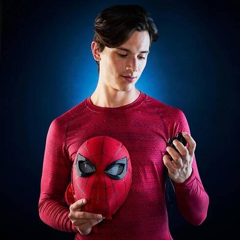 Marvel Legends Series Spider-Man Electronic Expressive Mask