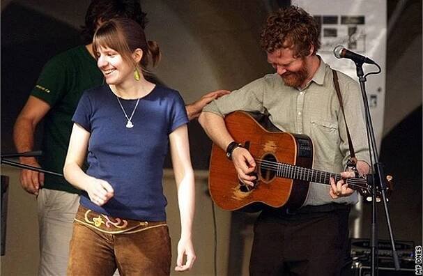 Fotogalerie: Markéta Irglová a Glen Hansard - Folkové prázdniny, Náměšť nad Oslavou (27.