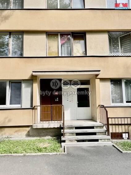 Pronájem bytu 3+1, 84 m2, Louny, ul. Přemyslovců | Reality.iDNES.cz 