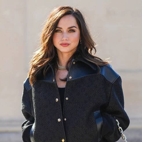 Ana de Armas's Net Worth Is Pretty Damn Impressive