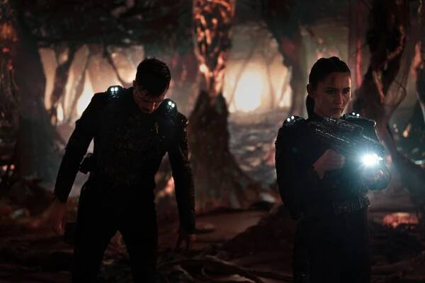 Star Trek: Podivné nové světy - Hegemonie, část II - Z filmu - Dan Jeannotte, Christina Chong