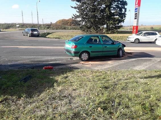 Jednotka HZS Benešov vyjela k dopravní nehodě dvou osobních… | POŽÁRY.cz - ohnisko žhavých zpráv | hasiči aktuálně