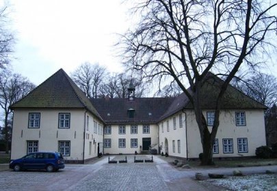 Schloss Neuenburg (Zetel)