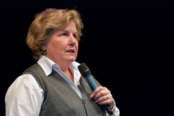 Toksvig, Sandi 