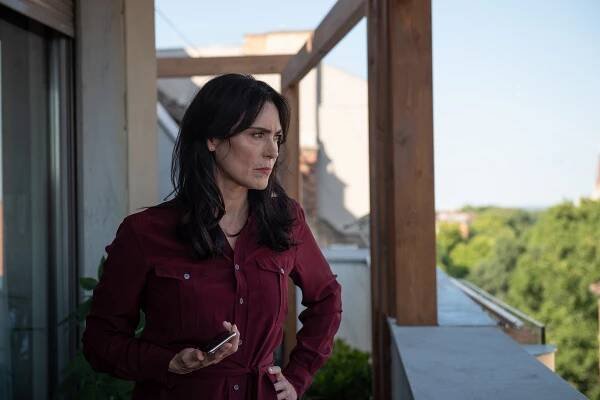 Berlínská mise - The Old Lie - Z filmu - Michelle Forbes