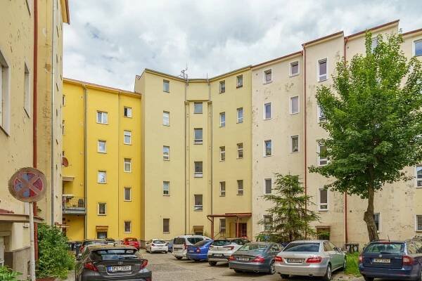 Prodej mezonetového bytu 4+1, 106 m², Karlovy Vary, ul. Vítězná - Vladimír Růžička - realitní makléř pro Karlovy Vary, Sokolov