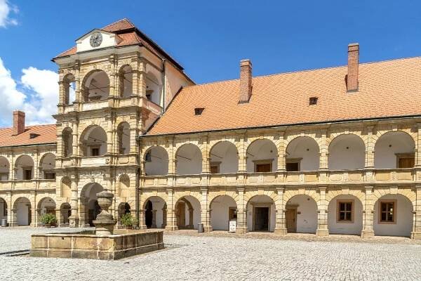 Zámek Moravská Třebová | Hrady a zámky | Stezka hradů a zámků