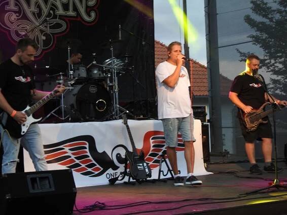koncert skupiny Parkán a One Spirit - Oficiální stránky města Lomnice nad Lužnicí