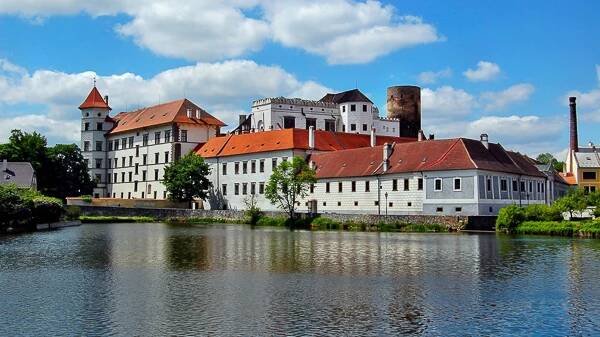 Na Bojišti - Restaurace a Pension - Ubytování Nová Bystřice