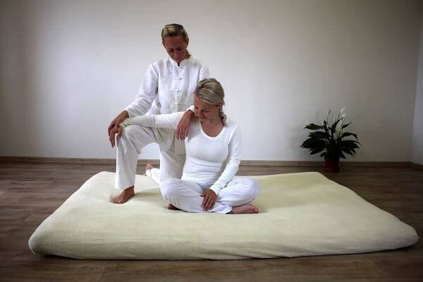 Masérský kurz Shiatsu - DEXTER ACADEMY