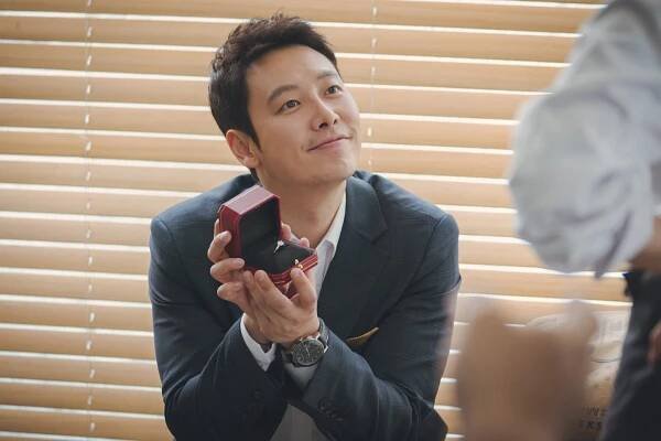 Dong-wook Kim - Eojjeoda kyeolhun - Z filmu