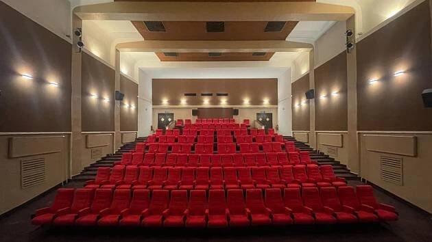Kino ve Vyšším Brodě v novém. Otevřelo po tříměsíční rekonstrukci