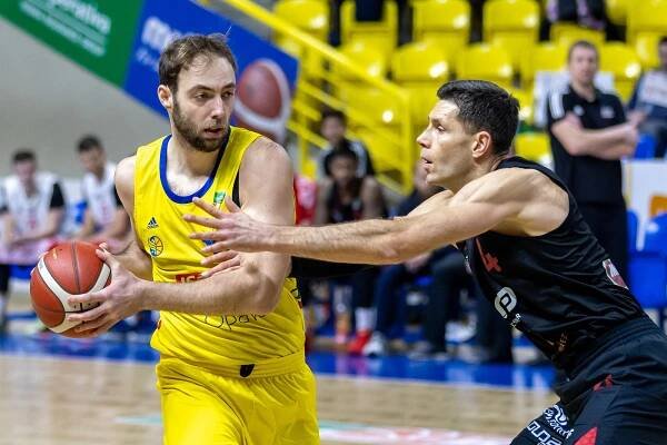 Opava v prvním poločase excelovala, ve druhém ji došly síly