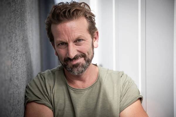 Oliver Stein, Schauspieler - Agentur aziel, Berlin