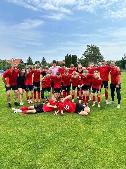 Žáci U13 jsou mistry! Muži A v posledním domácím utkání porazili Ratíškovice. – FC Boskovice