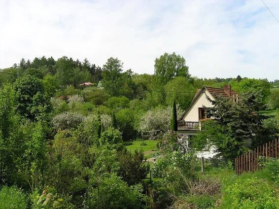 Soubor:Řehenice, Malešín 2.jpg
