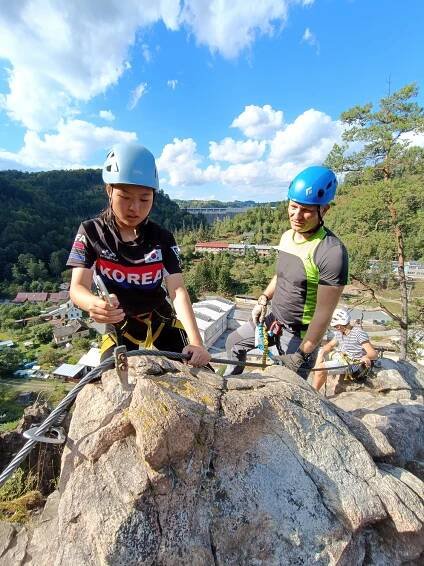 Horomat.cz / Via Ferrata / Ledová stěna VÍR