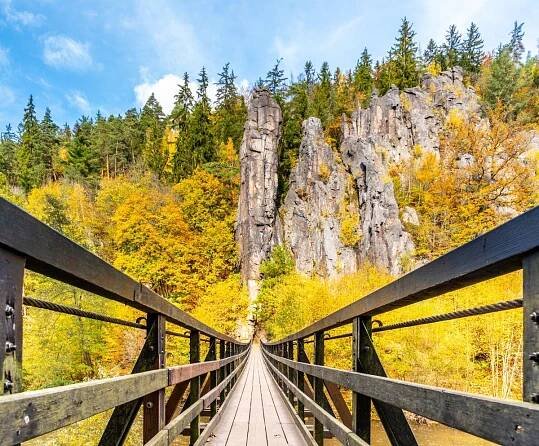 Tipy na výlety s Kudyznudy.cz - KARLOVY VARY - ČEZ RunTour 2025