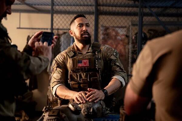 Tým SEAL - Mission Creep - Z filmu - Neil Brown Jr.