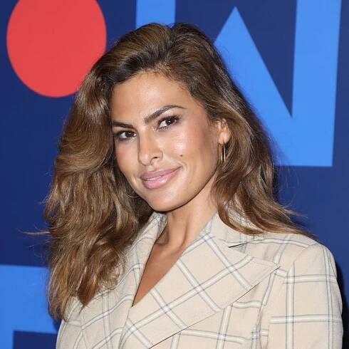 Eva Mendes turns heads in slinky red dress as she gives glimpse of family dynamics
